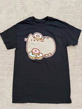 NWOT Pusheen T-Shirt